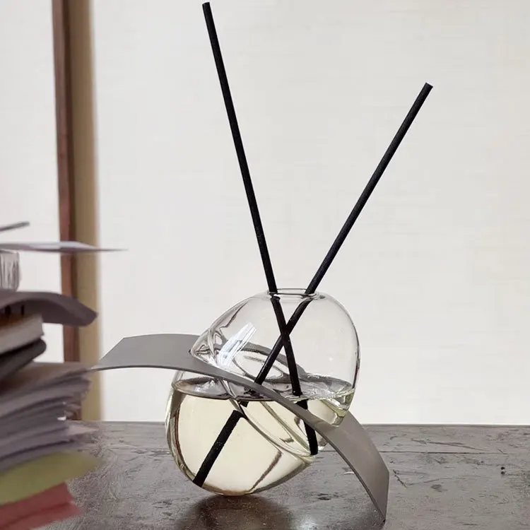 

Modern simple and creative fireless aromatherapy diffuser ornament indoor fragrance fresh botanical gift home decoration