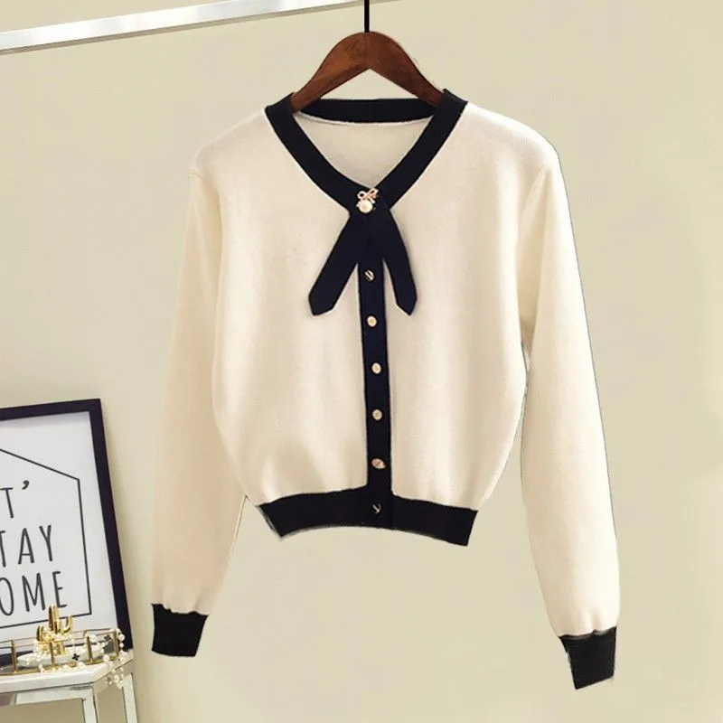 Large size autumn and winter women's set fashionable long sleeved knitted sweater+knitted skirt two-piece set trendy