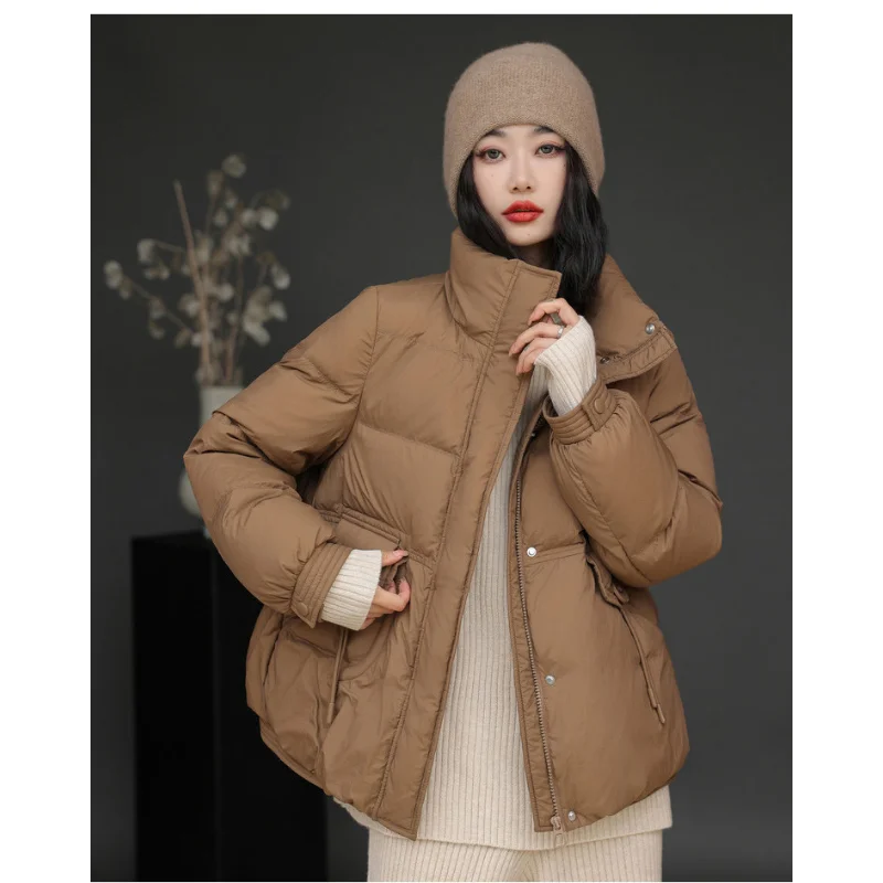 Female Short White Duck Down Jacket, Thickened Winter Fashion, Large Version of the Casual Coat