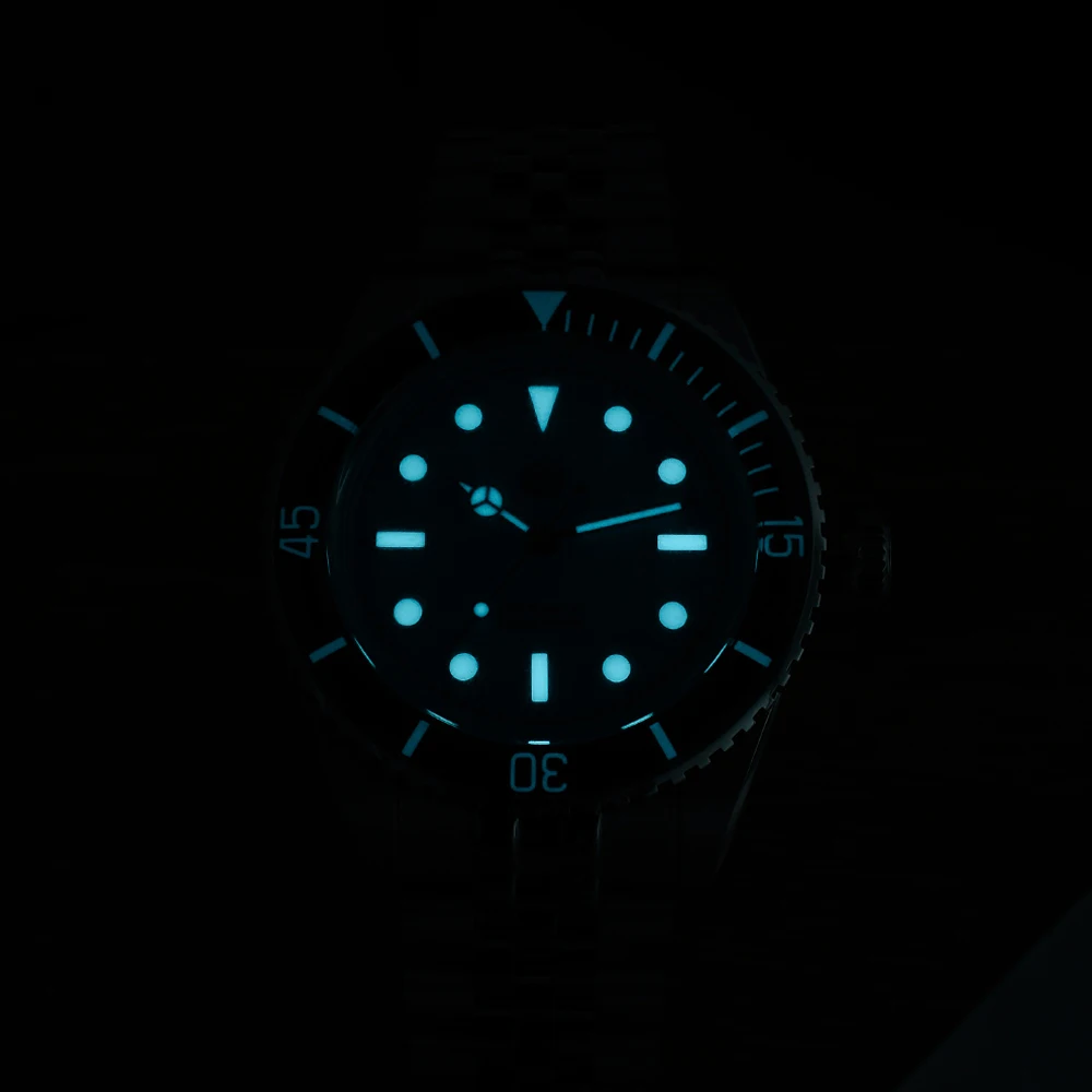 サンマーティン 40 ミリメートルメンズダイブウォッチ NH35 自動運動機械式腕時計サファイアクリスタル完全発光防水 20Bar