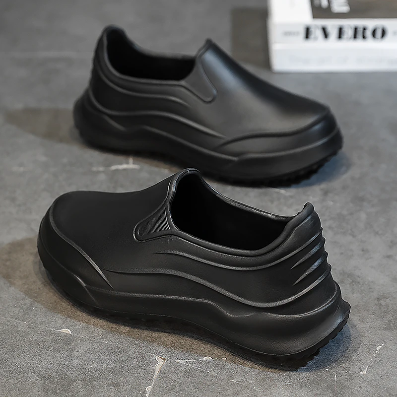 Men's Kitchen Shoes for Outdoor Use, Waterproof, Non-Slip, Oil-Resistant, Wear-Resistant, Thick-Soled Slip-On Work Shoes, Sandal