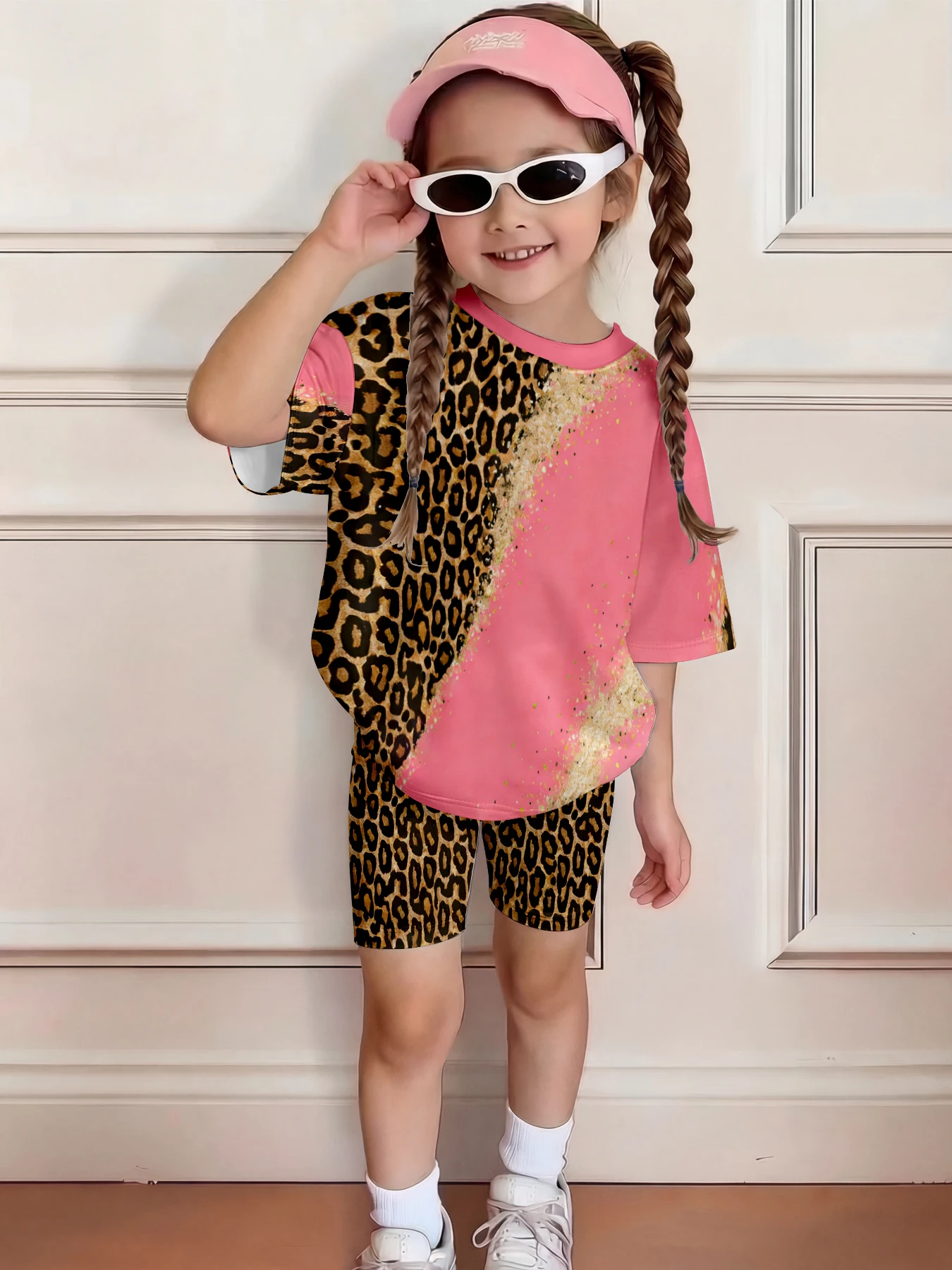 Pink leopard print patchwork casual 2PCS set T-shirt and shorts suitable for birthday gifts and casual wear
