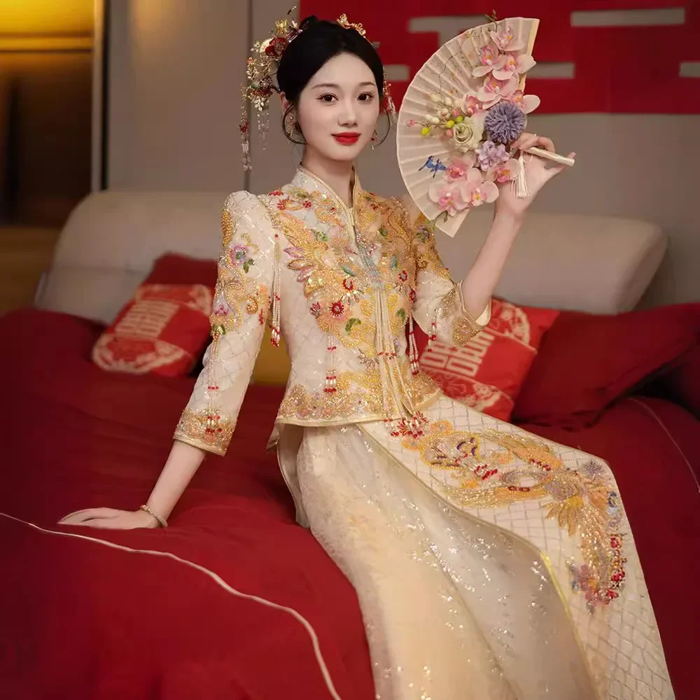 Summer Xiuhe Bridal Dress 2024 New Chinese Toasting Retro Luxury Women's Sequin Wedding Dress Elegant Tassel Tang Suit