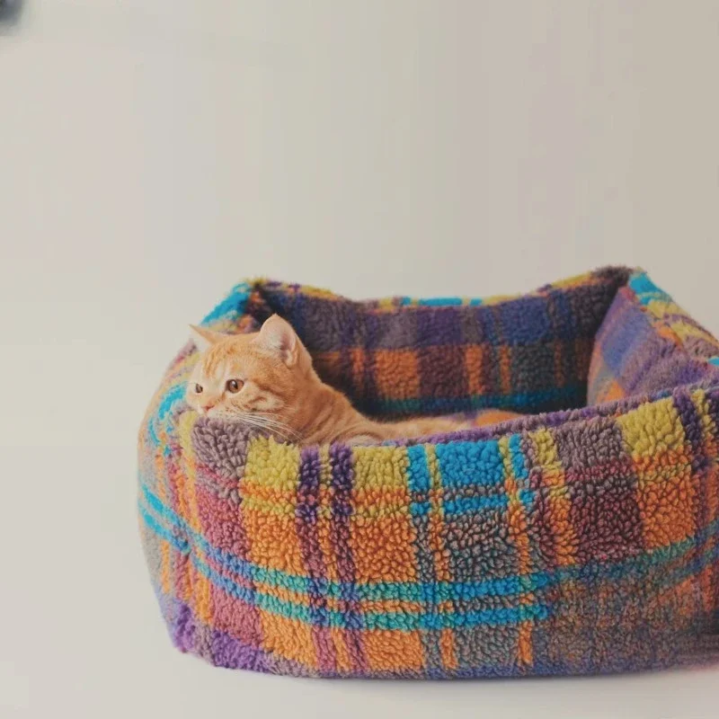 New Color Lambswool Plaid Cat Nest Removable and Washable All-season Cat Bed Pet Mat Autumn and Winter Warm Household Products