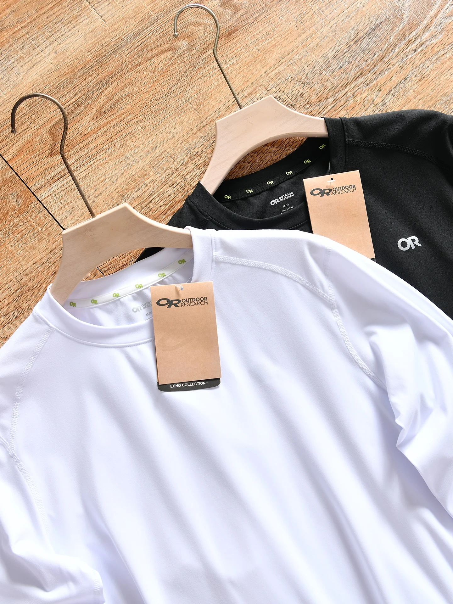 Comfortable Men's Long Sleeve round Neck T-Shirt Quick Dry Outdoor Sports Top for Autumn Winter Outdoor Activities