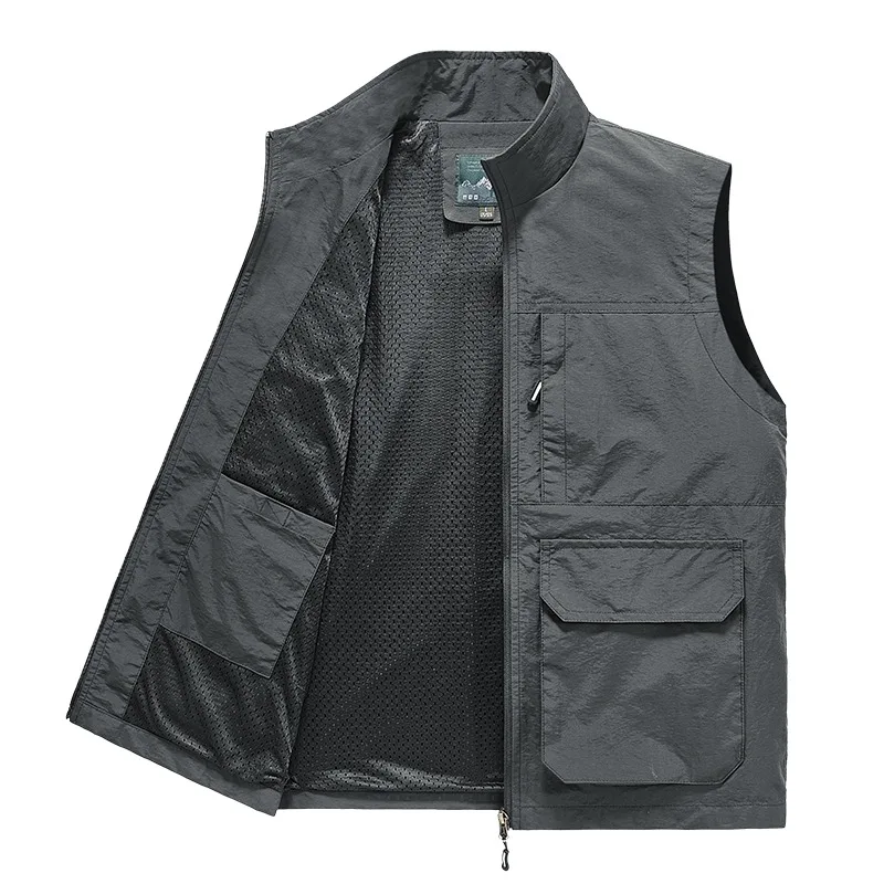

Outdoor Autumn Waistcoat Men Thin Waistcoat Spring Autumn Leisure Multi-pocket Waistcoat Sleeveless Coat Casual Daily Coat
