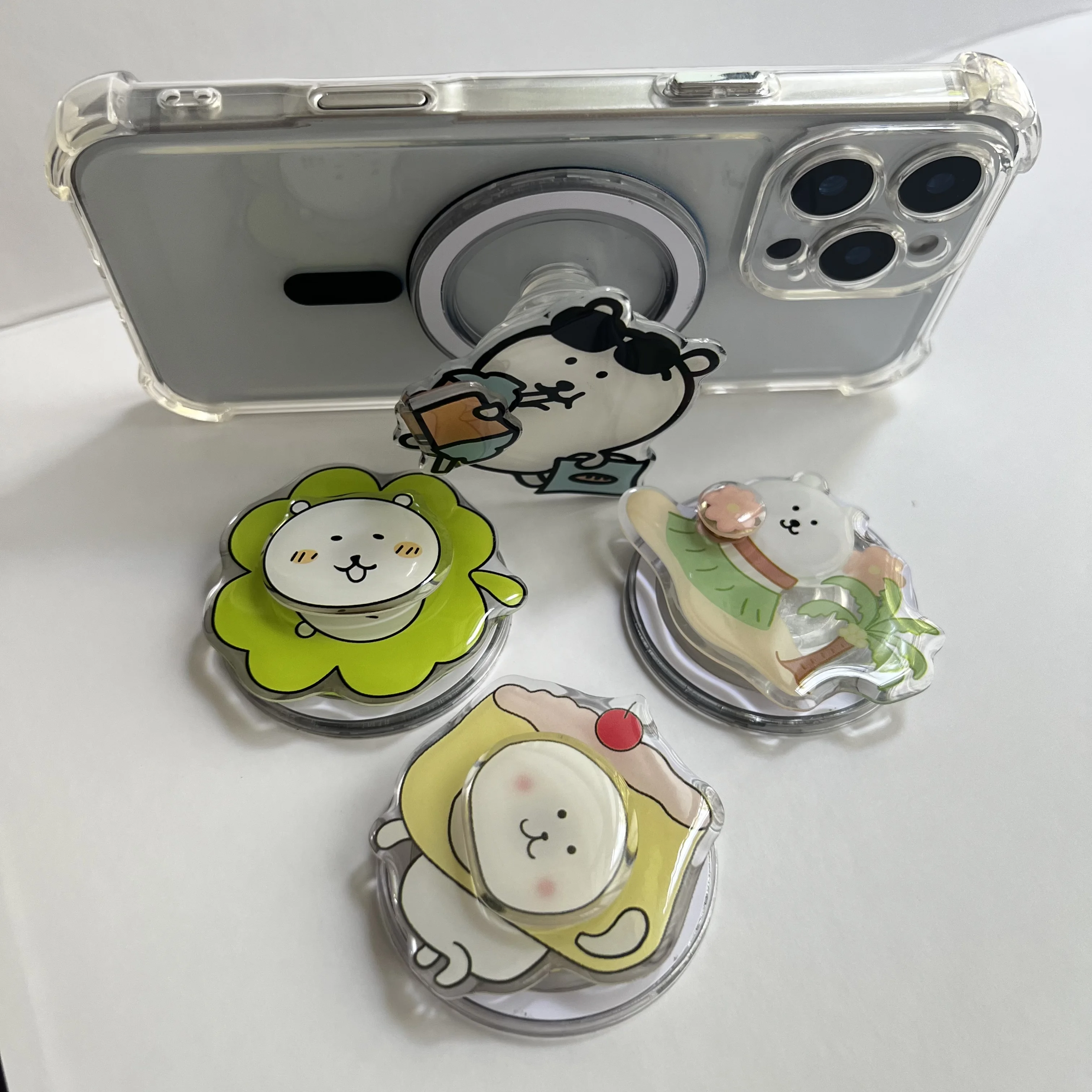 Lindo paquete Emoji fresco y elegante con rotación de 360 grados para soporte de teléfono Magsafe plegable para Iphone Samsung funda de teléfono regalo para niña