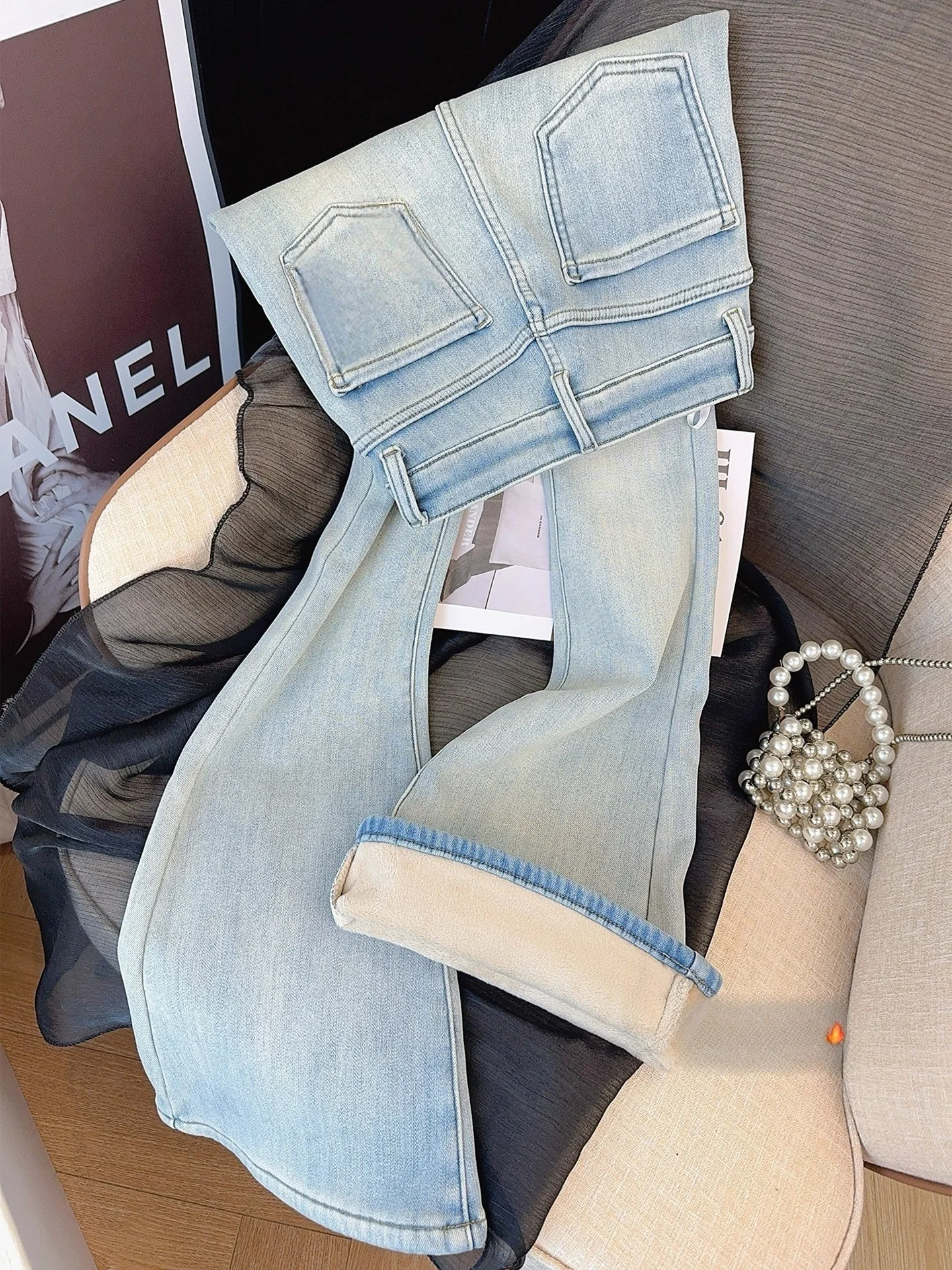 

Light Blue Fleece Lined Flared Jeans Women's Thick High Waist Slimming Long Pants Winter Commute Style Water Washed Denim