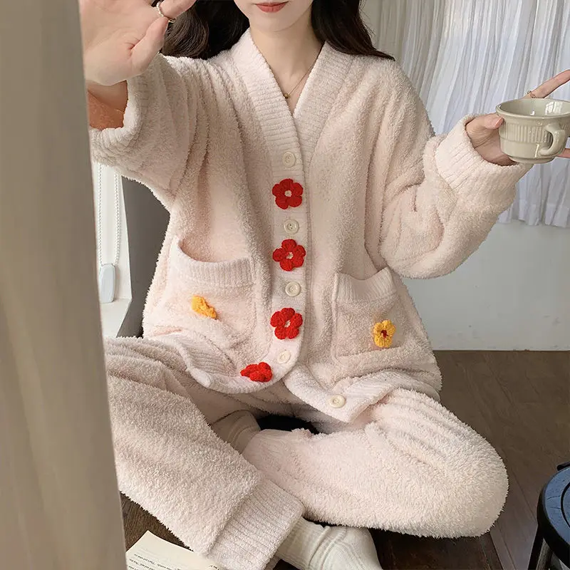 Floral Pajama Women Can Be Worn Outside The Net Red Ins Wind Coral Velvet Thickened and Fleece Premium Flannel Suit Comfortable