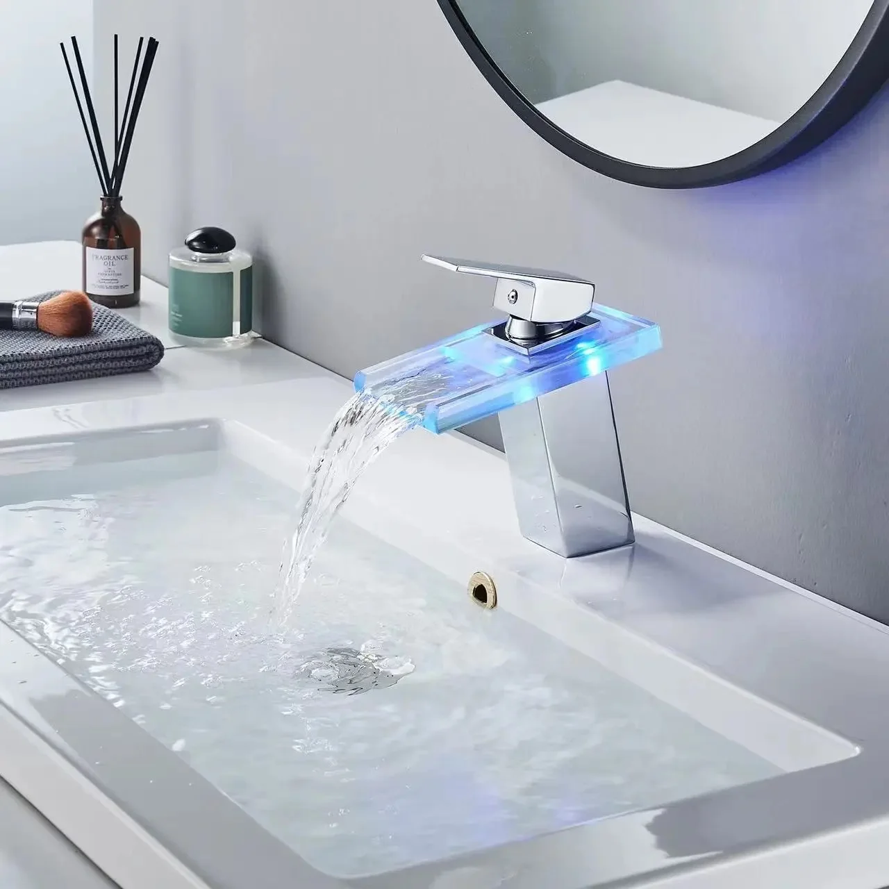 

Contemporary LED Waterfall Bathroom Faucet – Color-Changing Temperature Sensitive Basin Mixer for Modern Homes