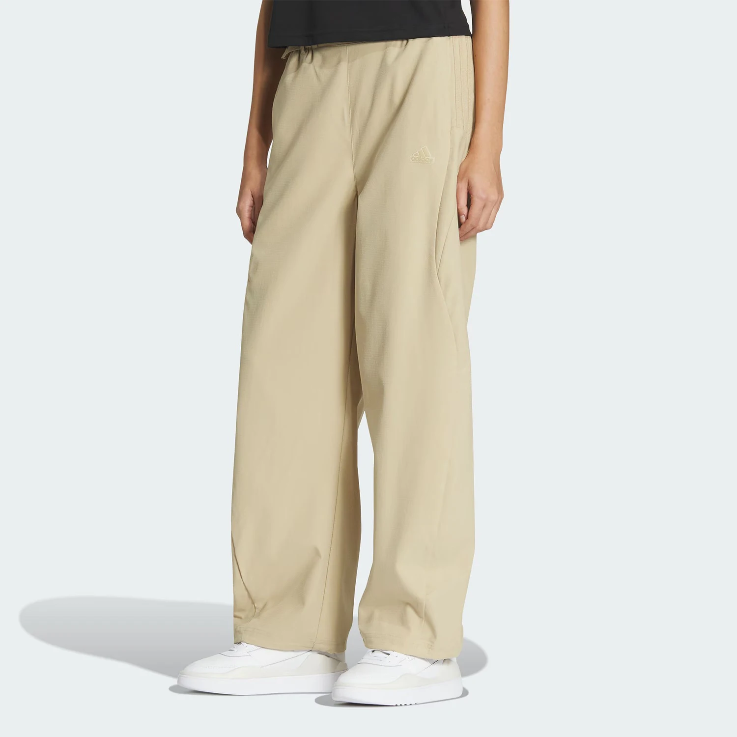 

Оригинальные новые женские свободные легкие модные спортивные брюки Adidas IZ0606