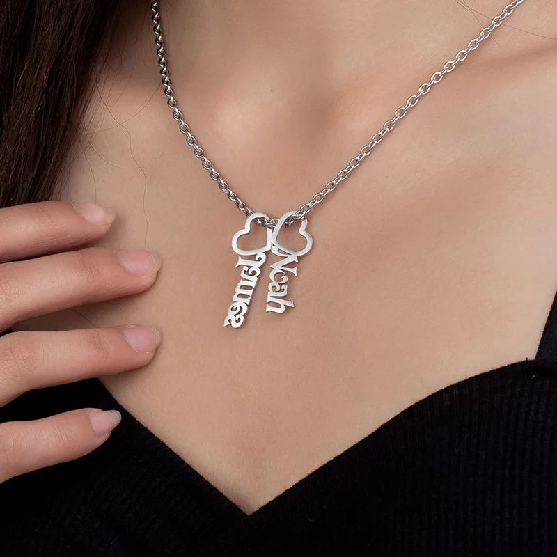 

Fashion Stainless Steel Heart Pendant Custom Name Necklace Woman Man Couples Gift Names Personalized Necklace for Mom Girls