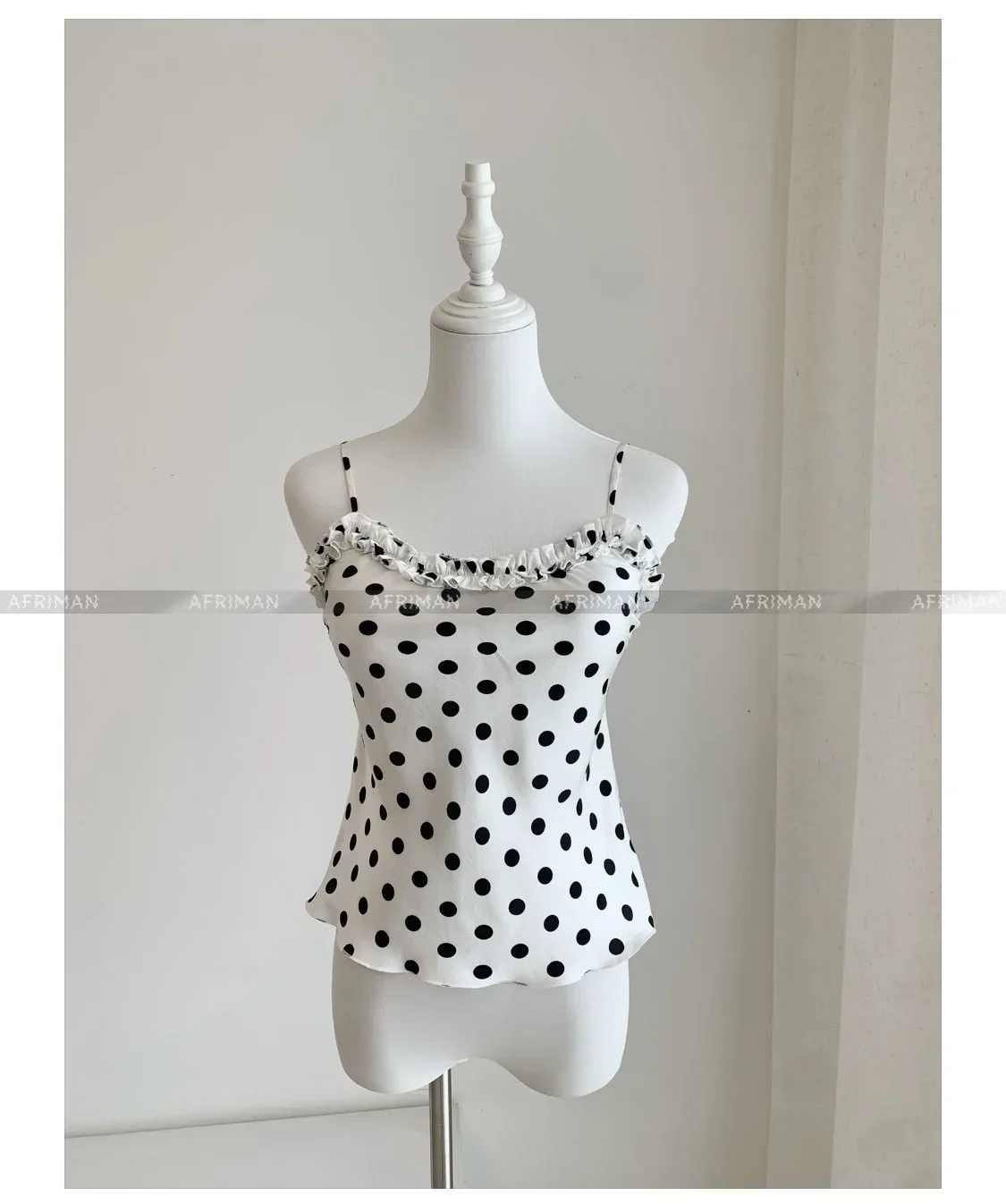 

Женский сексуальный шелковый топ без бретелек в стиле ретро в горошек