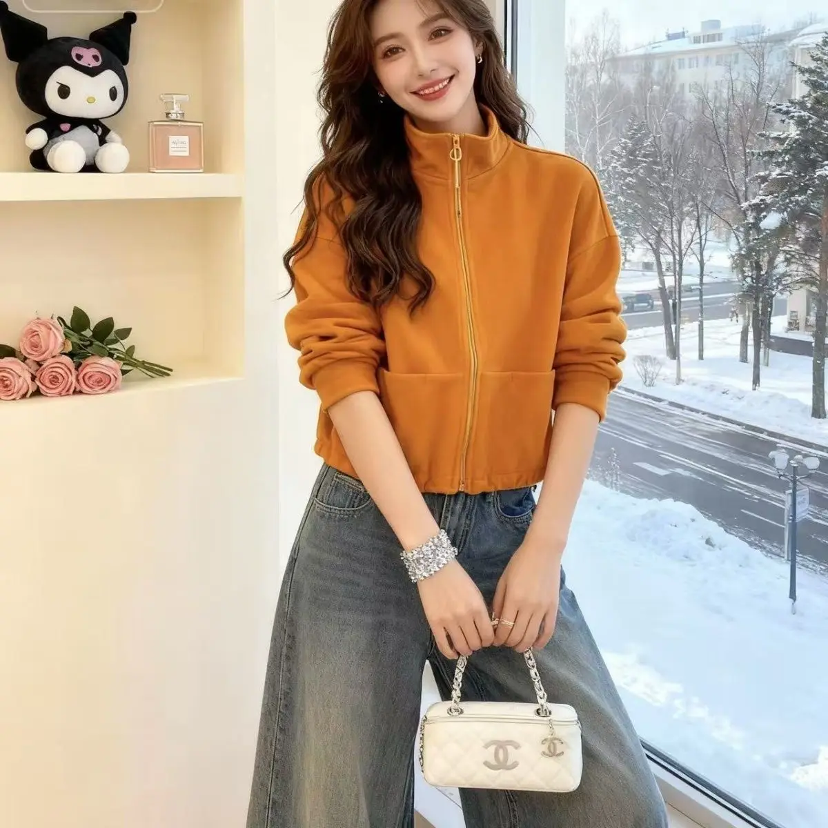 

Женская утепленная флисовая куртка с капюшоном на молнии, с воротником-стойкой, повседневная, свободного кроя, осенне-зимняя, новая модная модель, стройнящая верхняя одежда