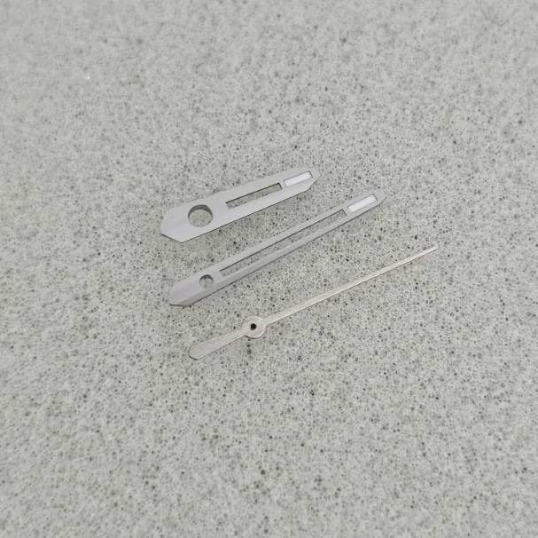 Watch parts – Frosted skeleton watch hands, green luminous, three hands – Fits Japanese NH35 / NH36 / 7S movements.