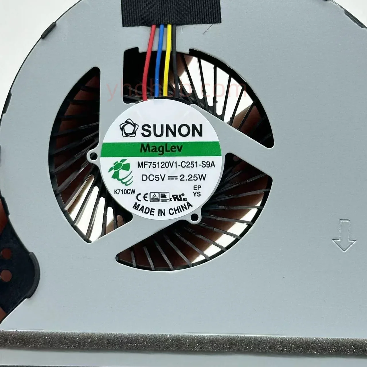 SUNON MF75120V1-C251-S9A DC 5 V 2,25 W 4-Draht-Server-Lüfter