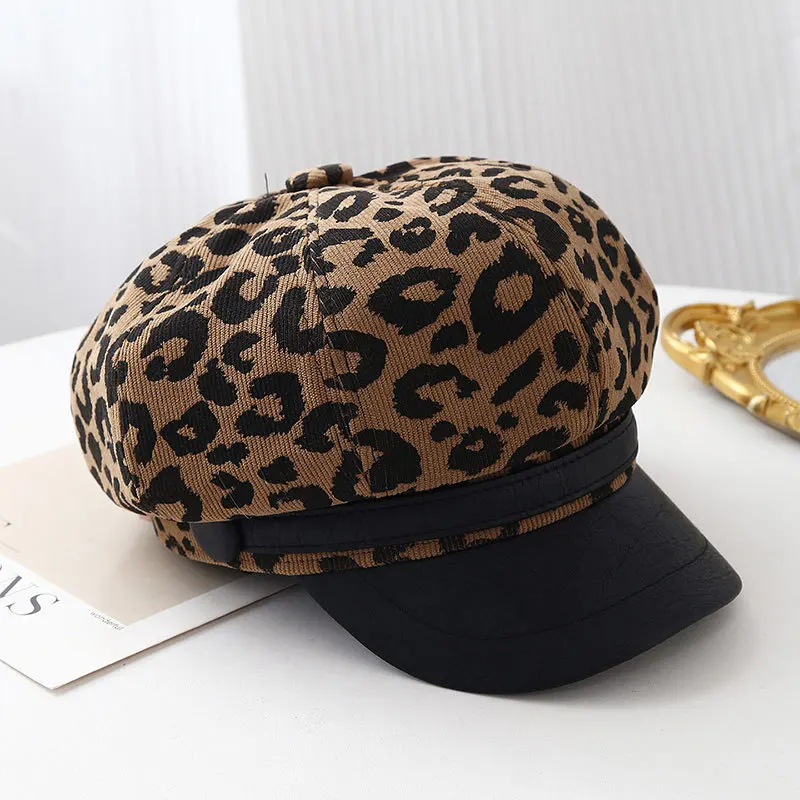 Retro Leopard Print Wide Brim Beret Vintage Painter Cap Women's Bucket Hat Soft Top Newsboy Caps Fashionable Outdoor Hat