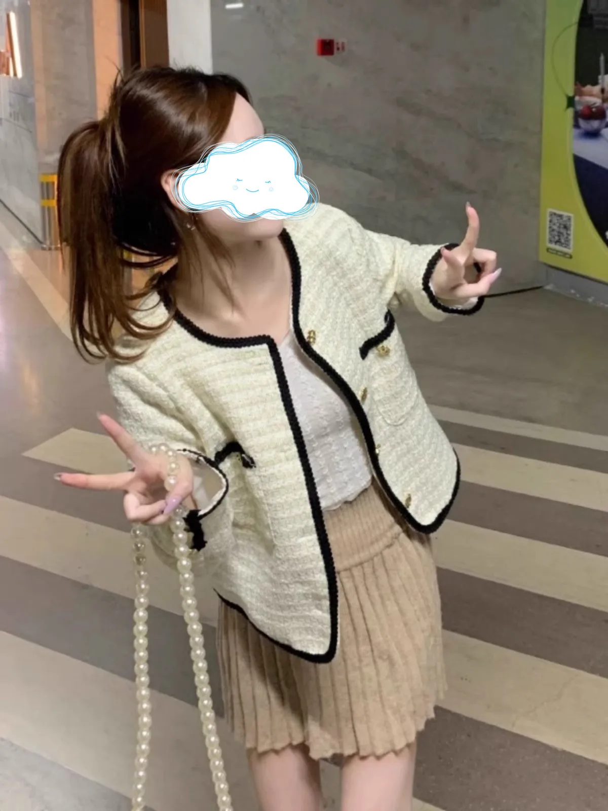 Jaqueta de Tweed com Gola, Manga Curta, Feminina, Estilo Demi-Season, Estampas Puras, Lona Boêmia, Franjas Onduladas, Vintage Retro, Ajustável para Uso Diário