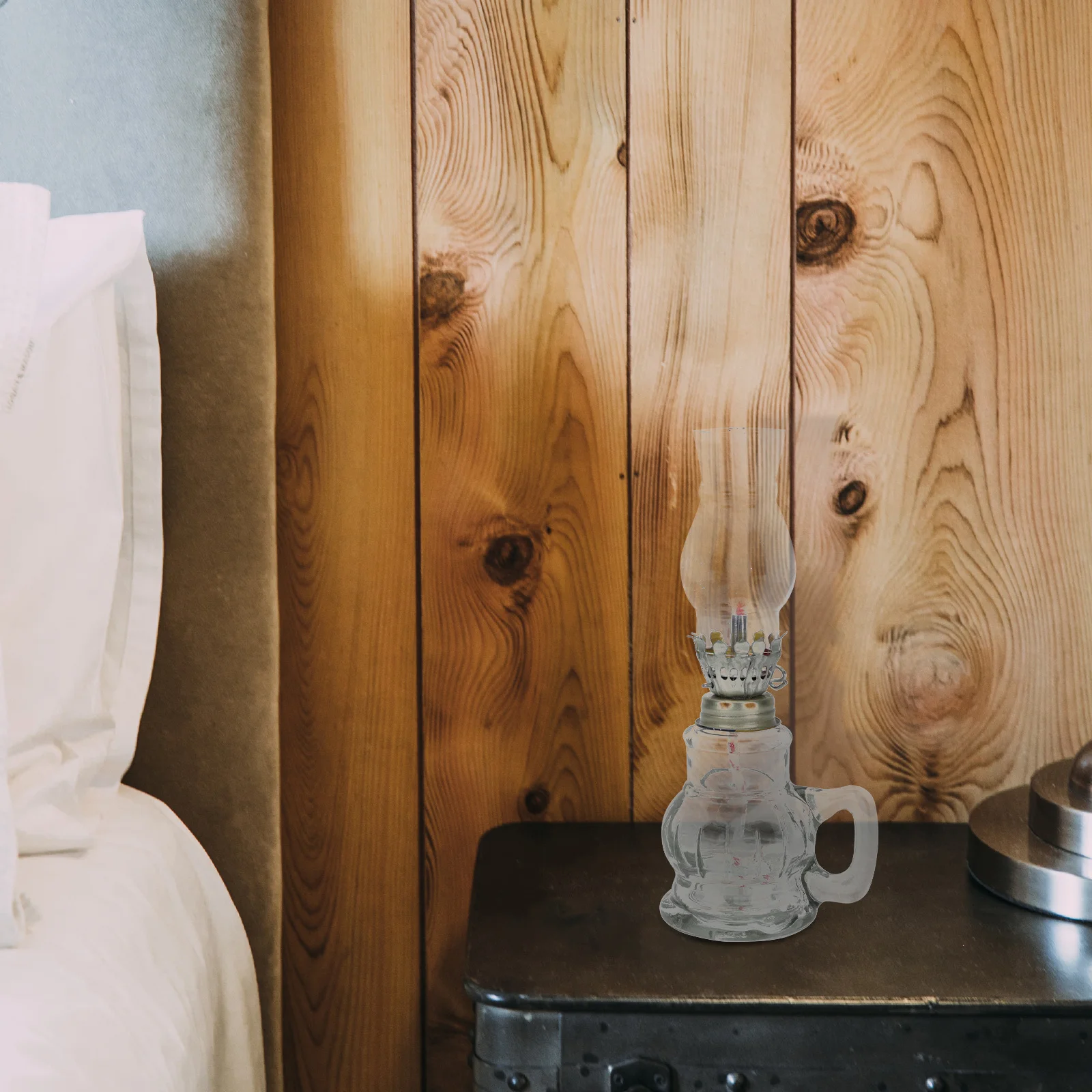 

Glass Lamp Vintage Retro Design Oil Lantern Portable Lighting Tool for Home Supplies Garden Bedroom