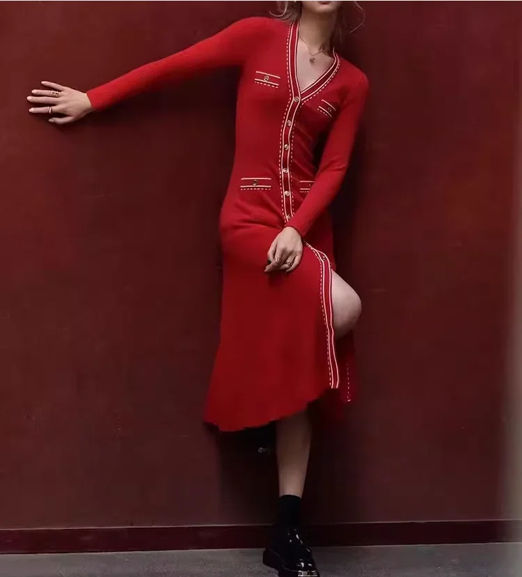 Autumn Retro Red V-neck Single-Breasted Knitted Slim Long Dress Comfortable Casual Office Ladies Metal Button Dress 5210703