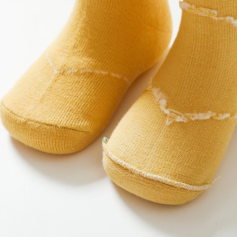 Chaussettes en coton doux pour bébés filles et garçons, 5 paires/lot, chaussettes à rayures, animaux mignons, fleurs, pour enfants de 0 à 8 ans, 2022