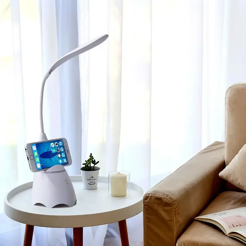 Lampe de table LED multifonction Bluetooth pour la décoration intérieure, la lecture dans le foyer, la protection des yeux, la lumière de table, la lampe de bureau de charge des étudiants modernes