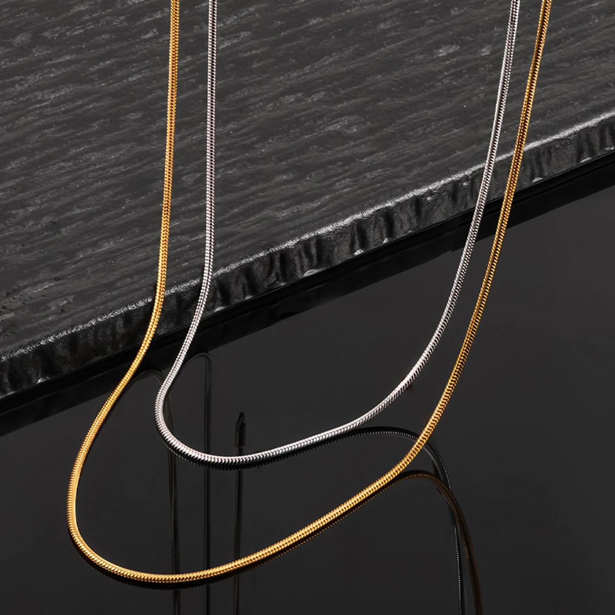 Stainless Steel Snake Bone Chain Valentine's Day Mother's Day Birthday Gifts For Lovers Mothers Friends Simple Yet Elegant New