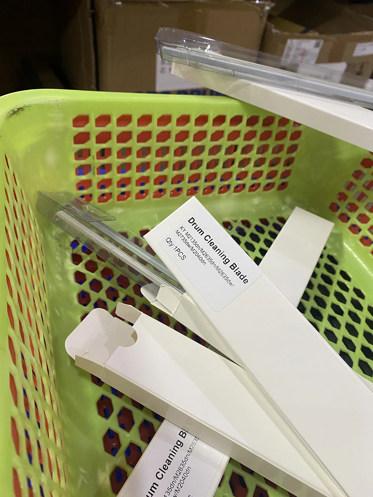 

Лезвие для чистки барабана DK-1150 DK1150 для Kyocera Mita ECOSYS P2040 P2235 P2335 M2040 M2135 M2235 M2540 M2635 M2640 M2735 M2835