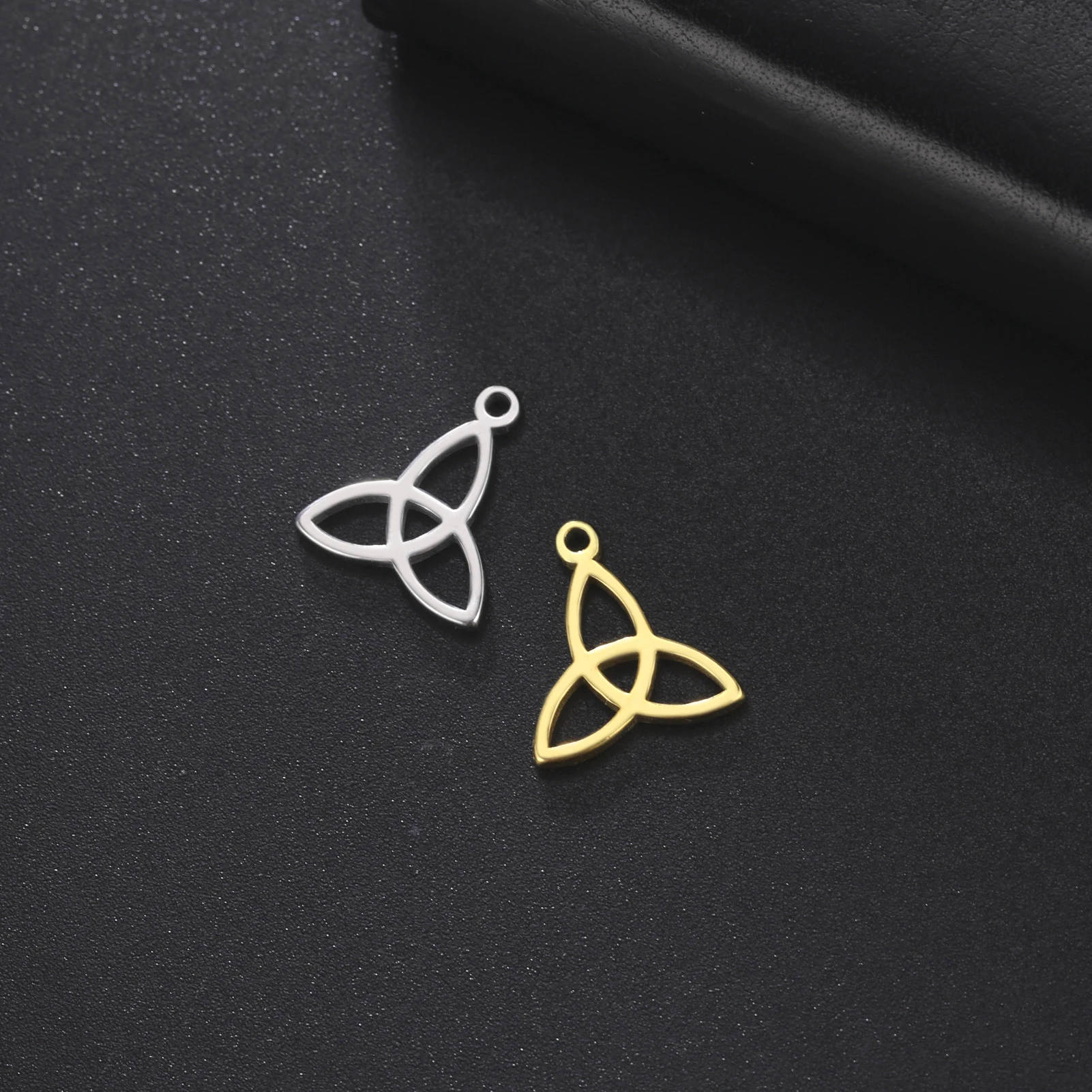 5 pieces of Witch Rune Vintage Celtic Knot DIY Bracelet Necklace Pendant Stainless Steel Jewelry Making Accessories Gift