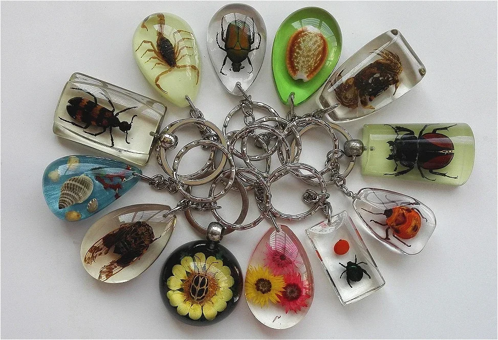 

Креативный брелок в виде скорпиона, автомобильный брелок для ключей, серебристый кулон в виде скорпиона, янтарный кулон, автоподвеска, сумка, кошелек, подвеска