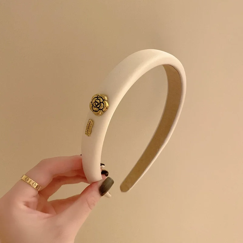 New Small Fragrant Wind Camellia Headband for Women Elegant Fashion Girl Retro Sponge Hair Band image 6