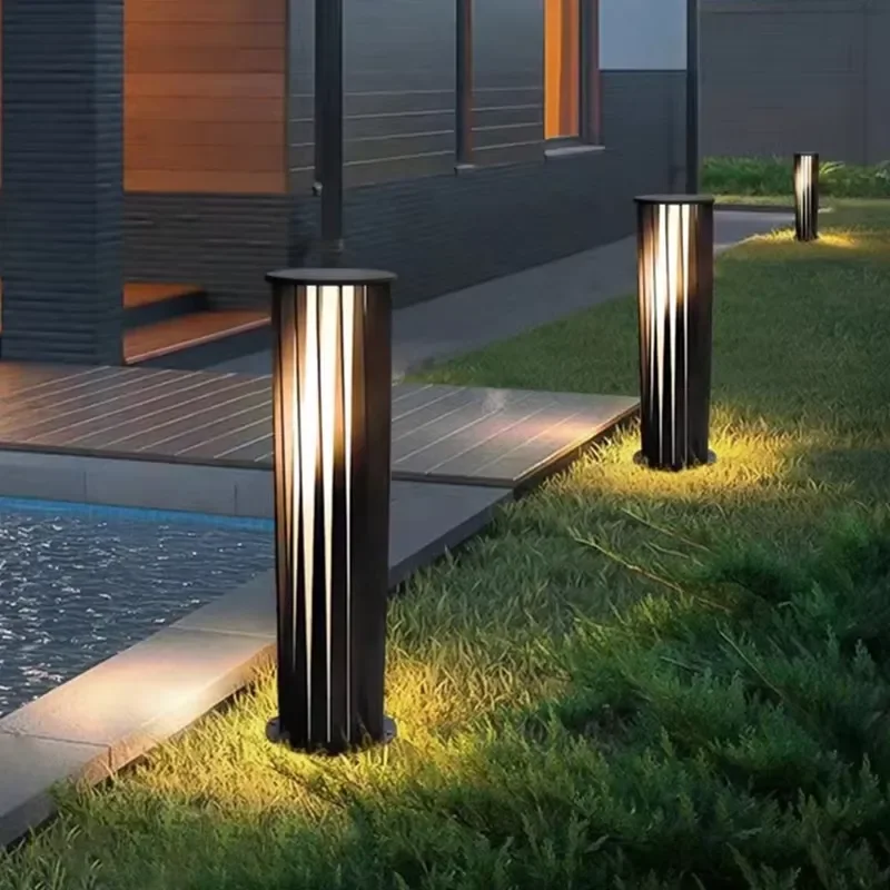 Zomi Solar Fence Light Outdoor Waterproof Garden Decoration Warm White Patio Lamp Bright Lawn Lighting for Yard Pathway Decor