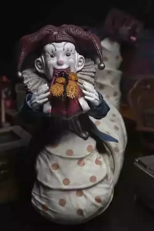 Neca 45498 Krampus Neca 45497 Krampus The Clown Anime Action Figure Statue Model Collection Doll Kid Toy Gifts