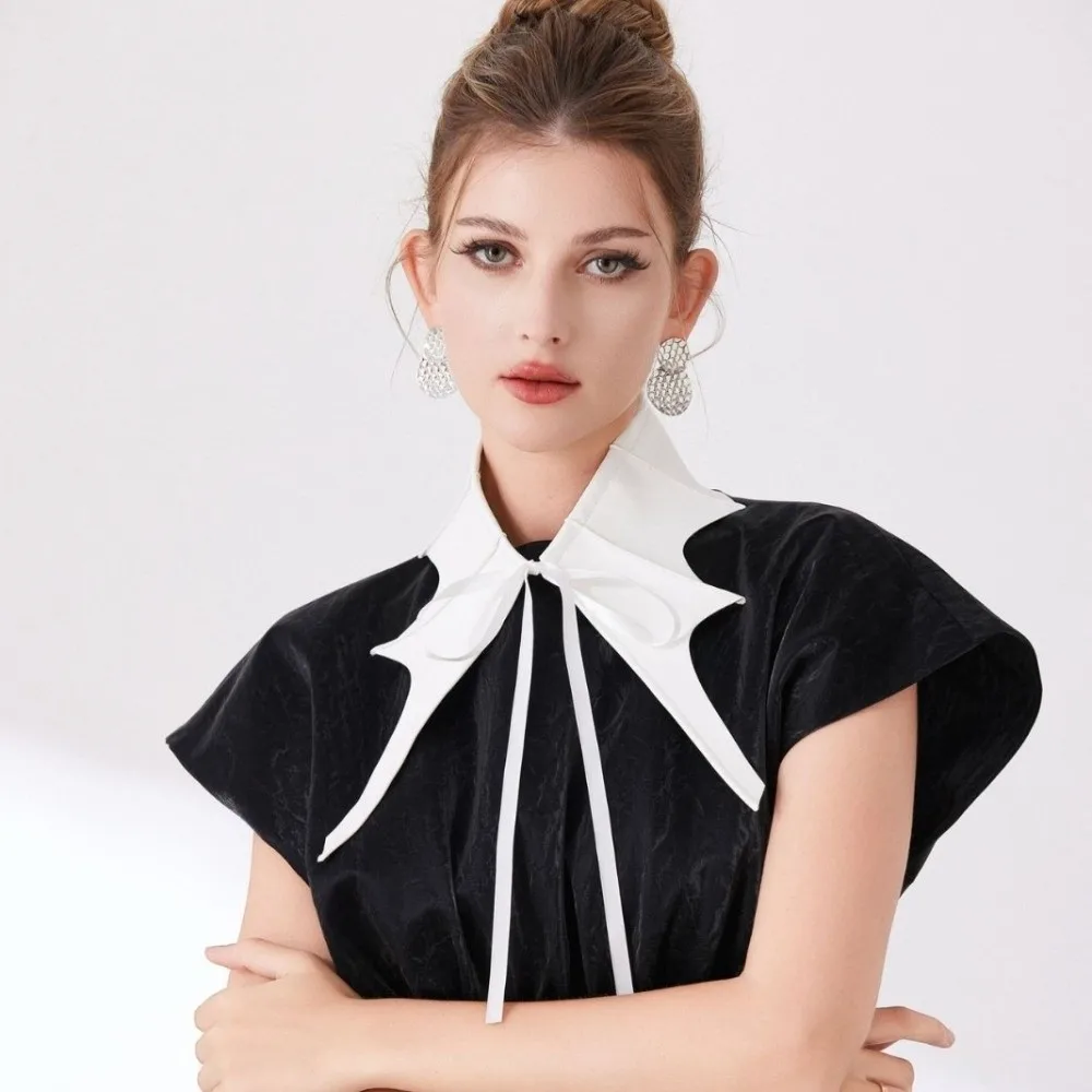 New White Pleated Fake Collar Court Style Lightweight False Collar Ties Removable Collar Scarf Dress Shirt Accessory