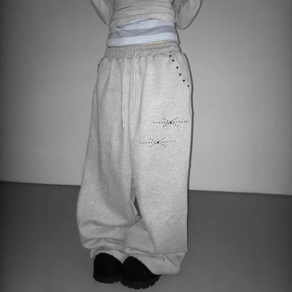 

Unique SEI Korean Sle Fce Lined Loose Fit Elastic Waist Rivet Detailing Casual Pants Autumn Winter Versatile Slimming