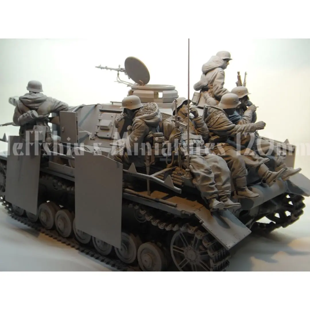 1/16 Resin Model Figure GK，No tanks, 6 Figure ,German, Unassembled and unpainted kit