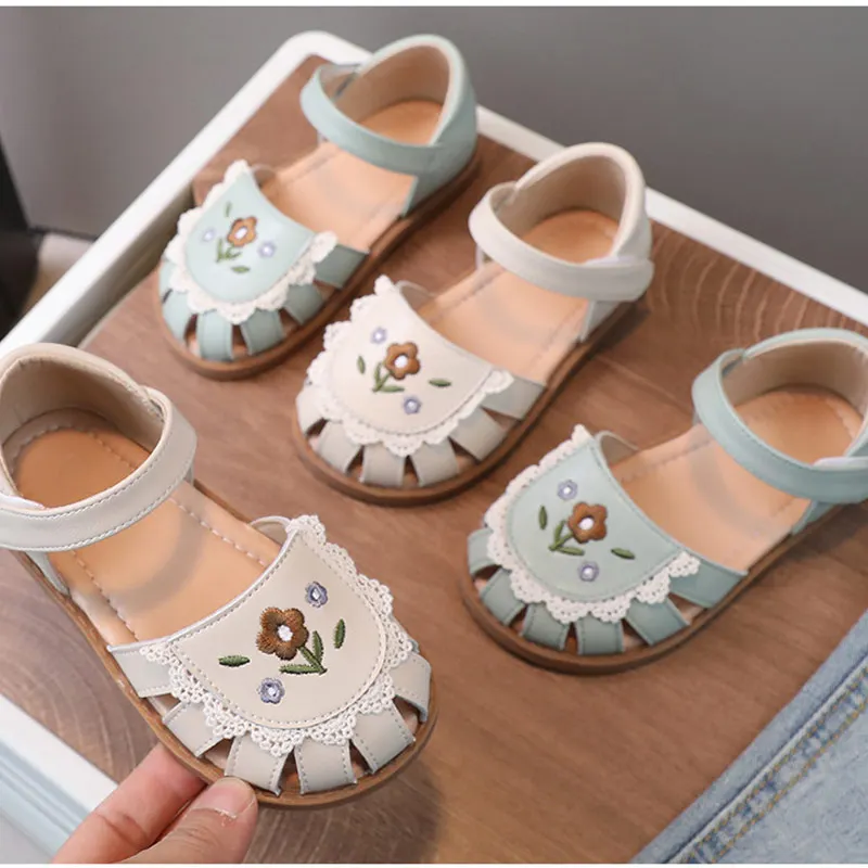 Children Sandals Girl\'s Fashion Embroidery Geniune Leather Sandals Anti-slip Soft Bottom Summer Princess Sandals Size 22-31