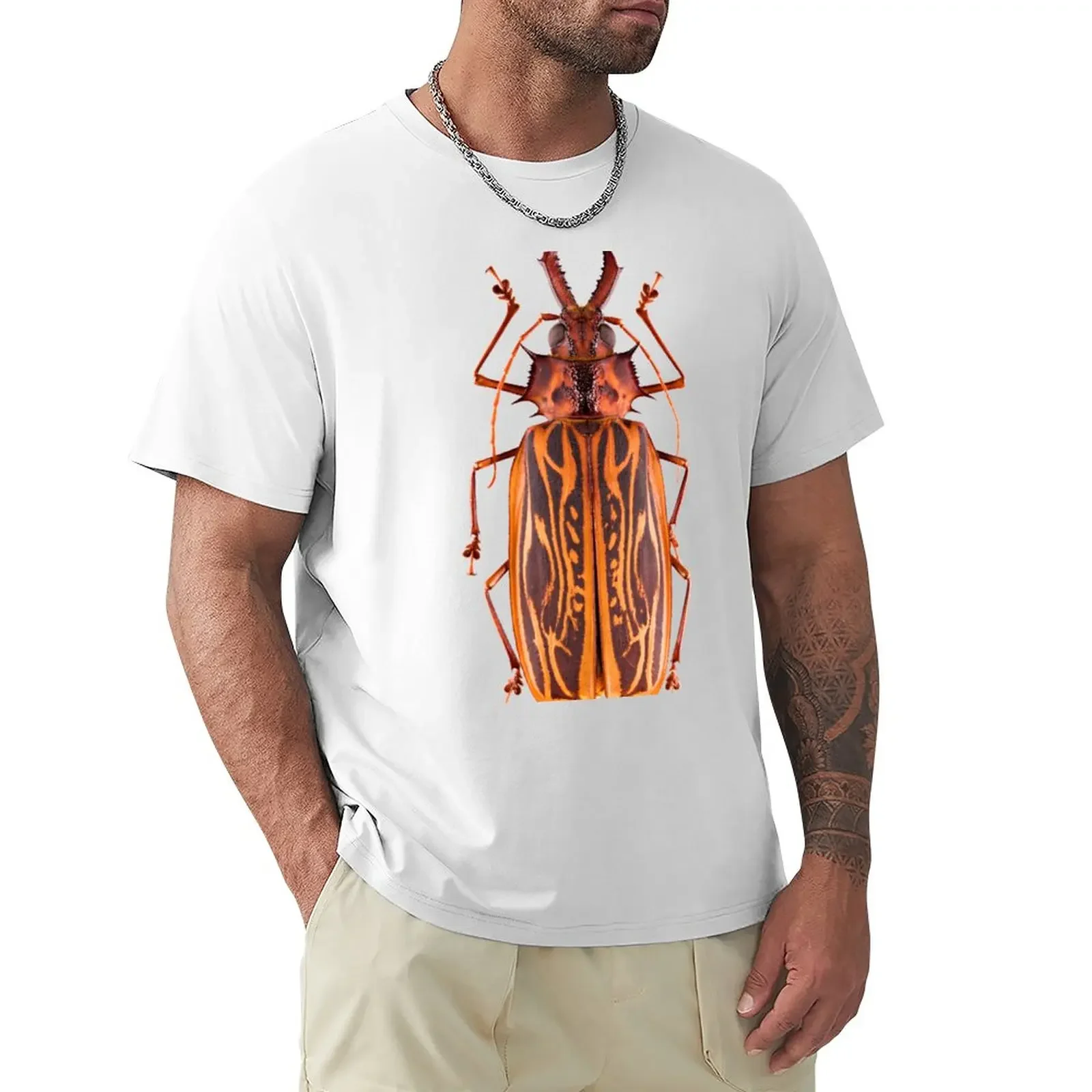 

Saber-tooth Longhorn beetle (Macrodontia cervicornis) T-Shirt