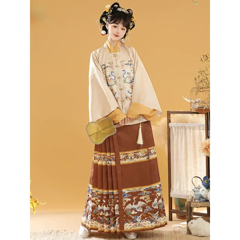 national-style-retro-jacquard-square-collar-skirt-temperament-is-thin-daily-commuting-antique-hanfu-suit