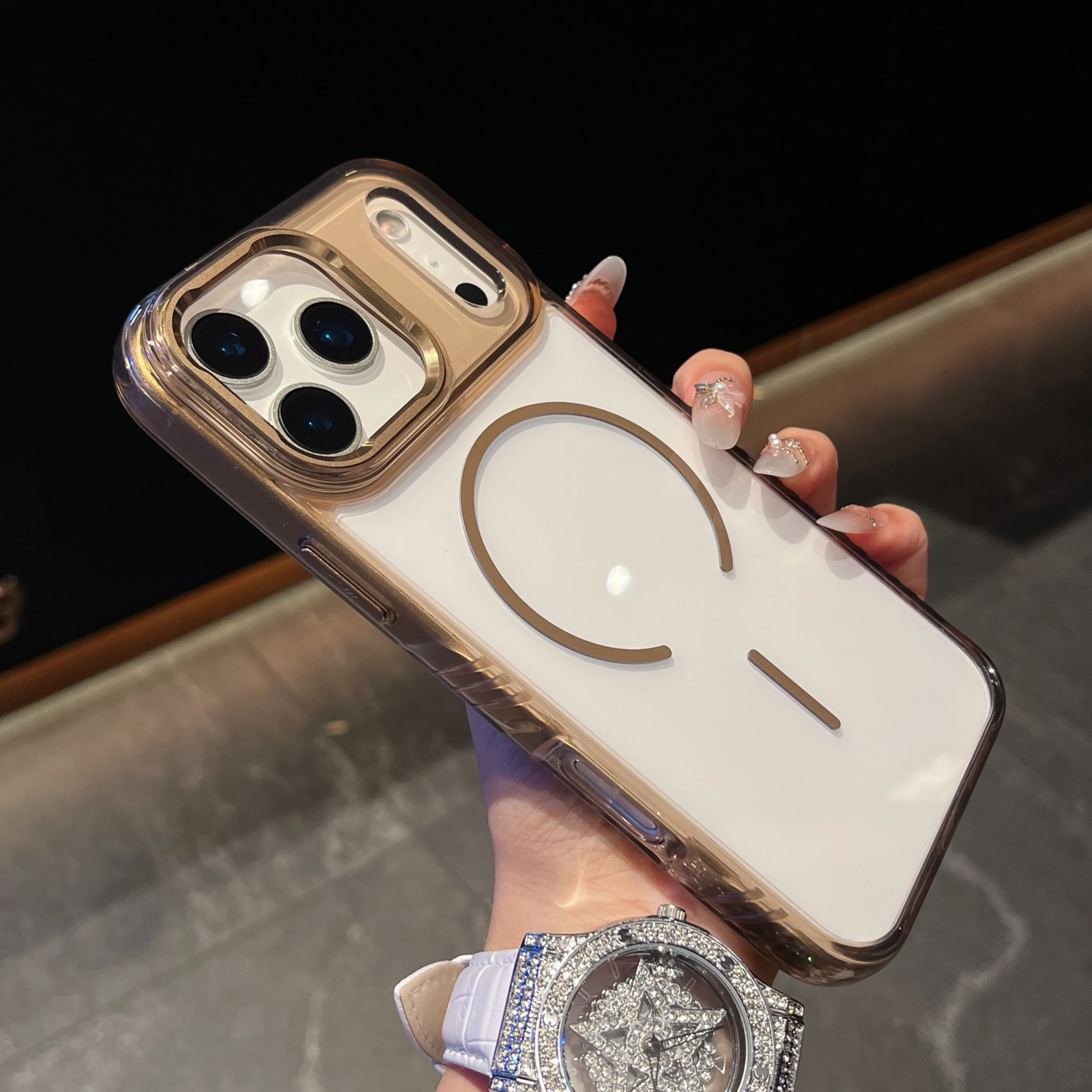 หรูหราสำหรับแม็กเซฟเคสโทรศัพท์ชาร์จไร้สายแบบแม่เหล็กสำหรับ iPhone 17Air 17Pro 17 Pro Max กันกระแทกปกแข็งโปร่งใส