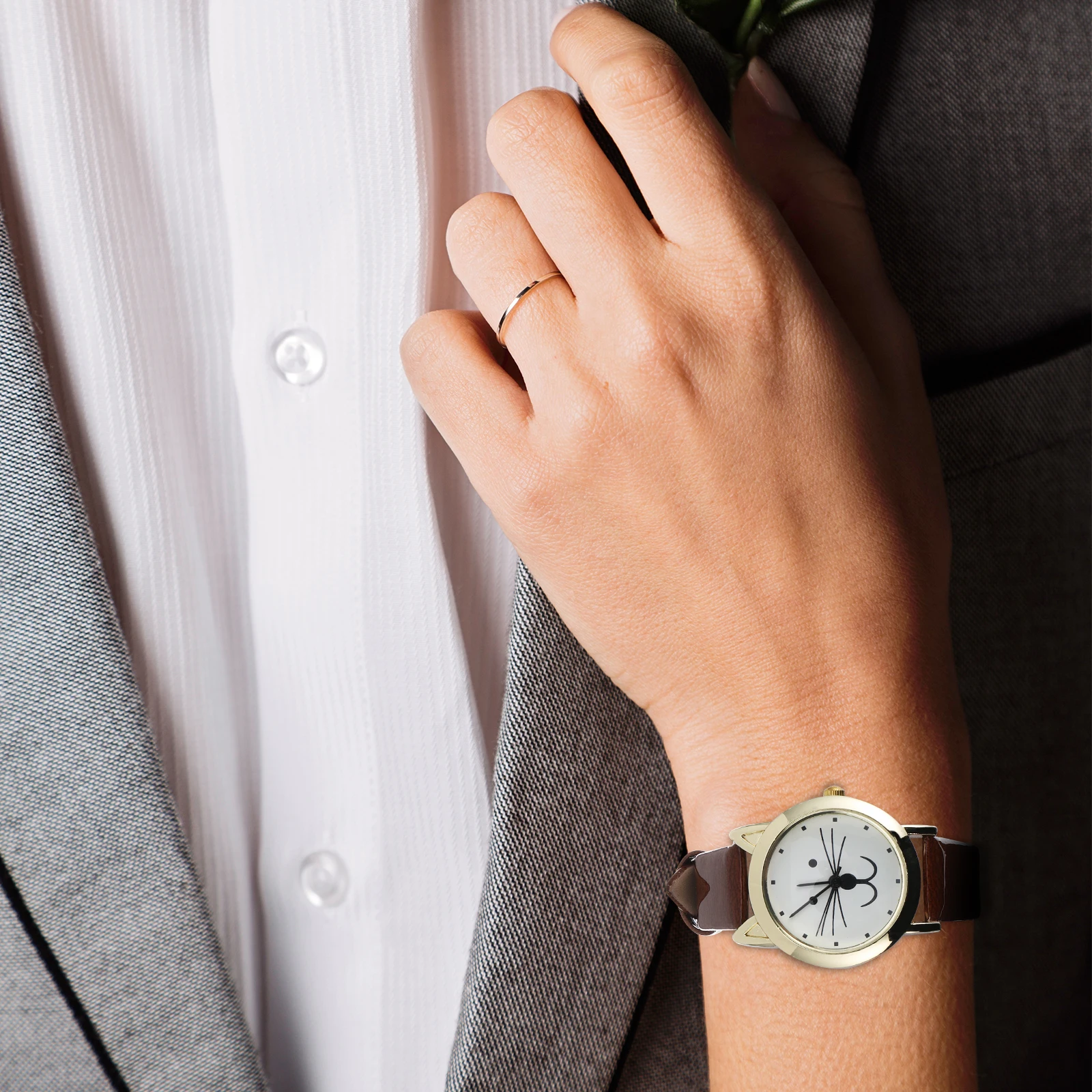

Lovely Cat Design Women Wristwatch Fashionable Lady Watch Concise Female Watch Adjustable Strap Daily Party Gift For Her