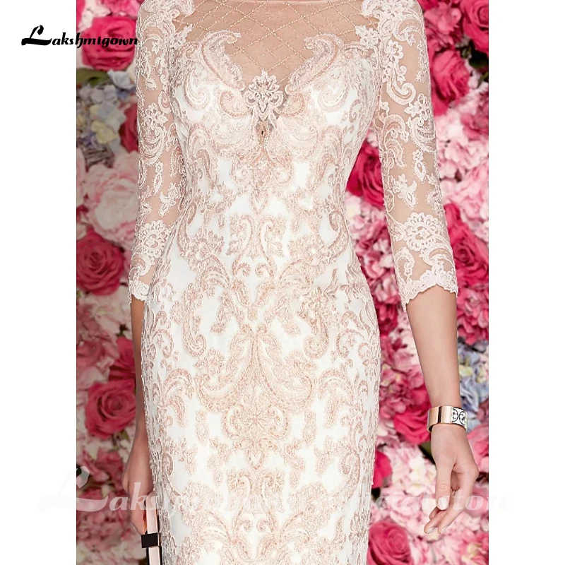 Sexy Plus Size Sheath Column Mother of the Bride Dress See Through Bateau Neck Knee Length Lace 3/4 Length Sleeve with Pleats