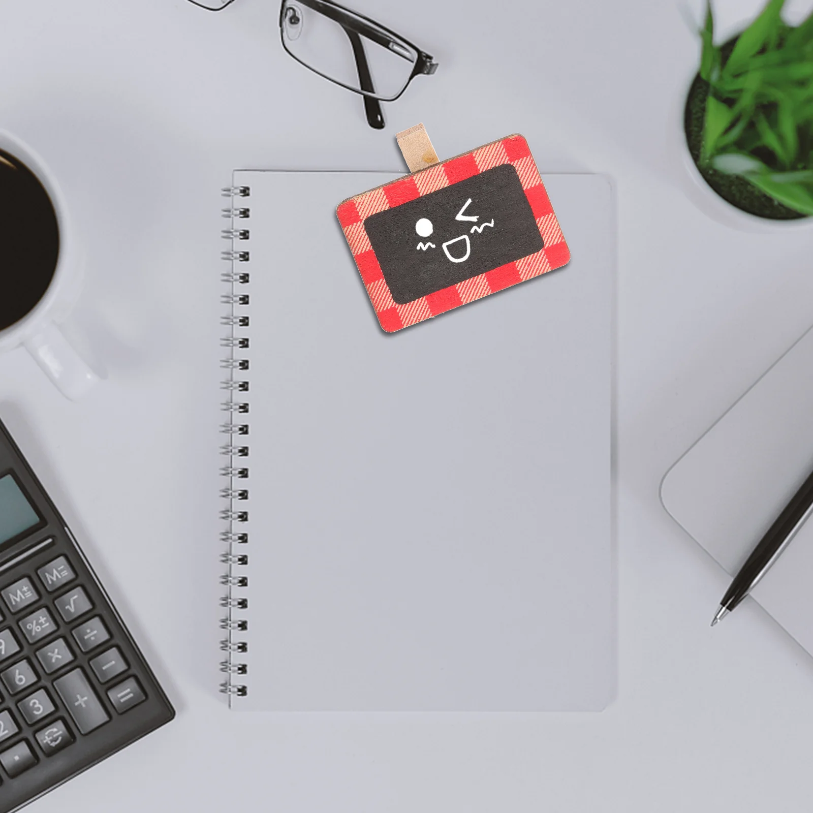 20Pcs Wood Blackboard Clips Multi Functional Decorative Message Board Clips Blackboard Memo Clip Mini Chalkboard Clip