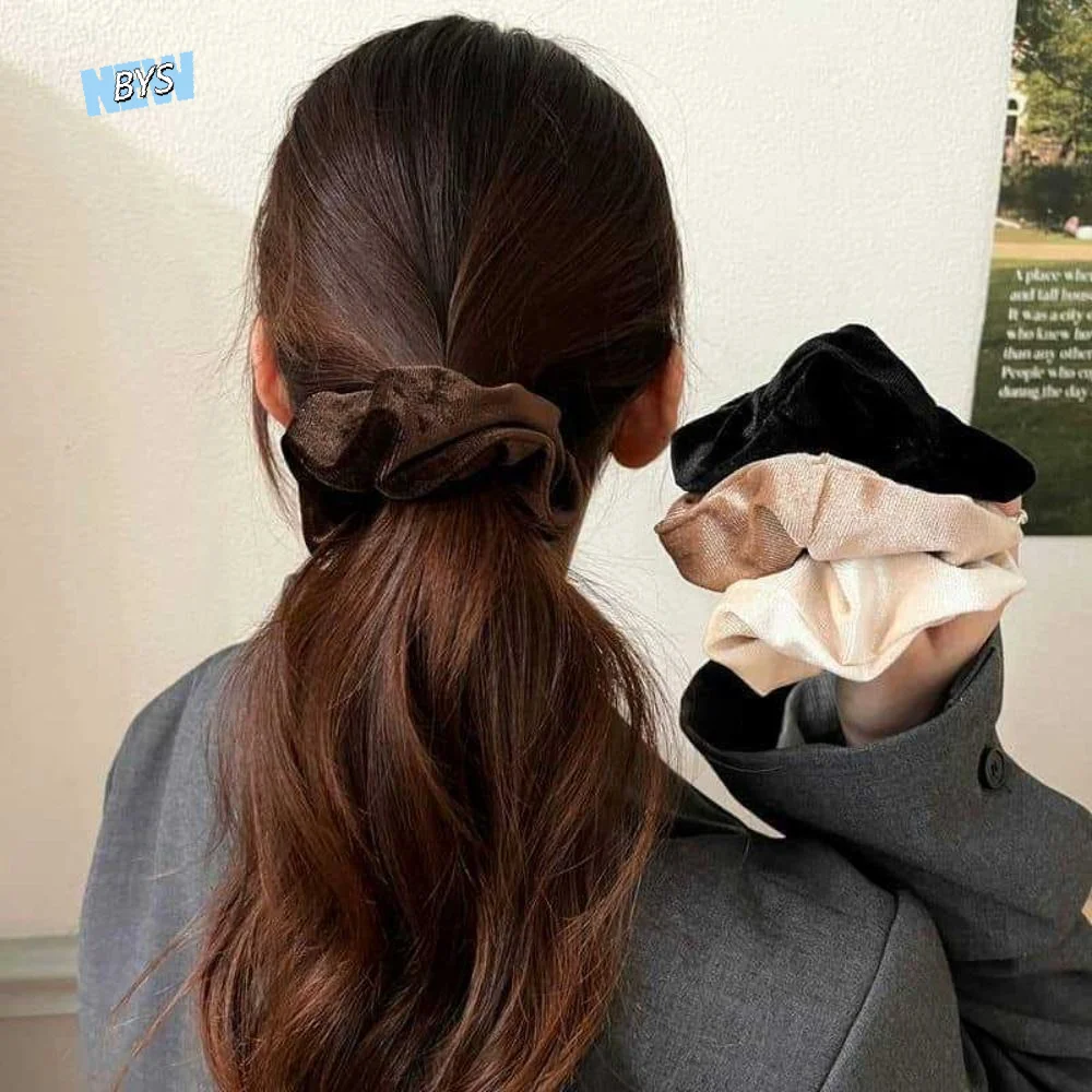 

4pcs French Style Velvet Scrunchies Gentle Temperament Women Hair Scrunchies Solid Color Elegant Elastic Hair Ropes