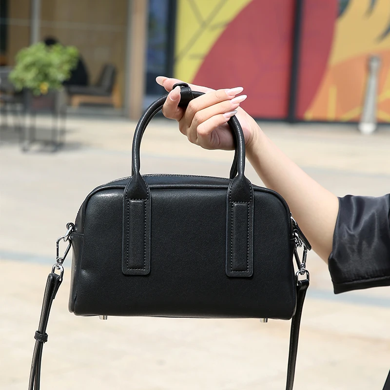 

Women‘s Cow Genuine Leather Shoulder Bag Ladies Soft Cowhide Vintage Handbags Female Fashion Luxury Designer Crossbody Bags Girl