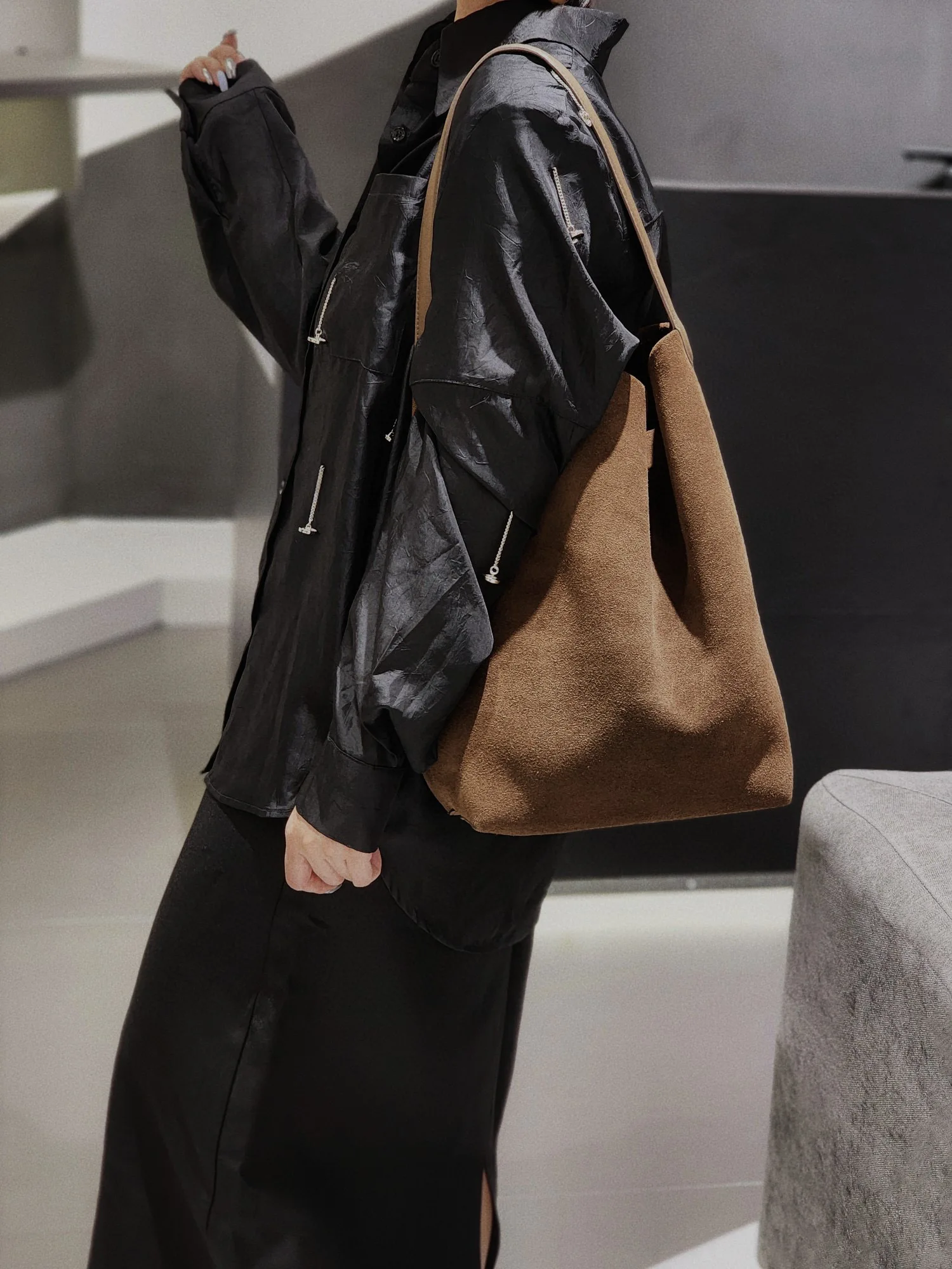 Original Designer Marke Wildleder Tote Eimer Tasche Anti Samt Leder Große Kapazität Flip Pelz Schulter Taschen für Frauen – Detail 15