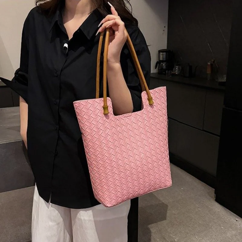 

Stylish Leather Clutch Mini Purse Bag Elegant For Women In Vintage Designer Paris Inspired