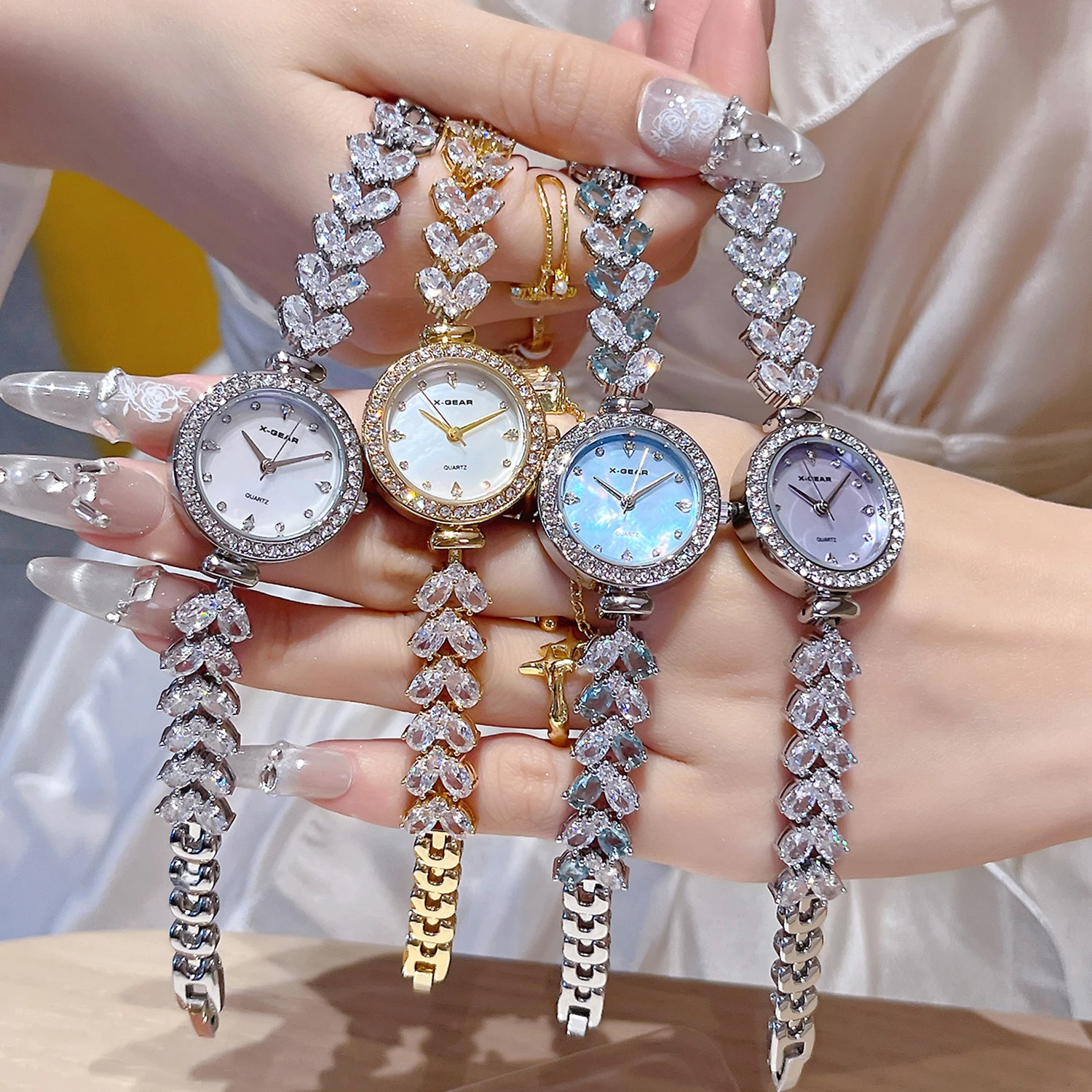 ساعة Sweet Girls ذات قرص دائري أنيق - ساعة يد للطلاب مقاومة للماء، إكسسوار بسيط فاخر وخفيف