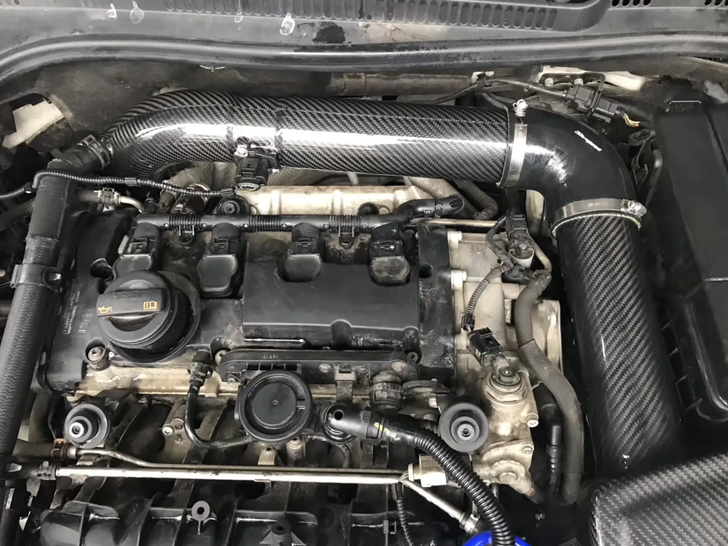 Airspeed Original Design Style 100% Dry Carbon Fiber Cold Air Intake System for Volkswagen Golf 6R Scirocco R 2.0T EA113