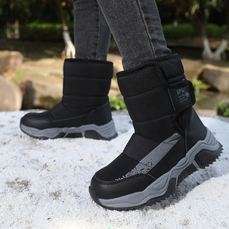 Boys' Snow Boots 2024 Winter Children's Cotton Shoes, Medium and Large Children's Velvet Thickened Anti-slip Girls' Boots